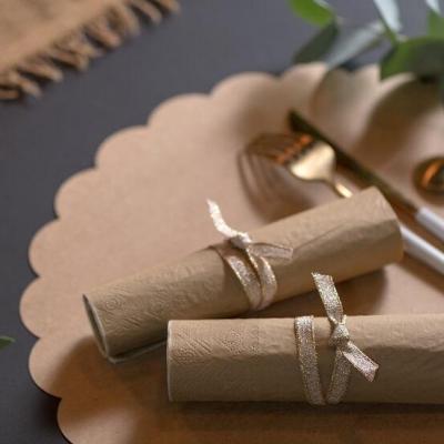 8083 serviette de table taupe en papier