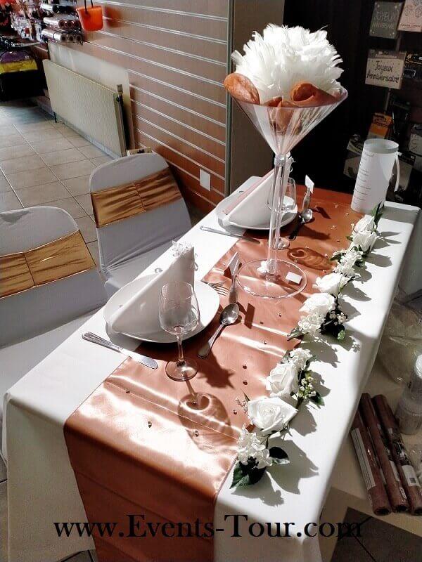 Chemin de Table Rose Pastel Métallisé - Jour de Fête - Chemins de table -  Décoration de table