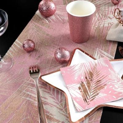 Chemin de table jungle tropical rose