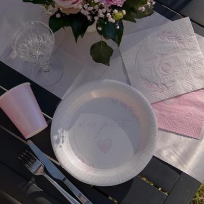 Decoration baby shower bapteme avec serviette rose