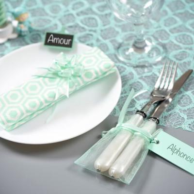 Decoration de table avec sachet organdi mint