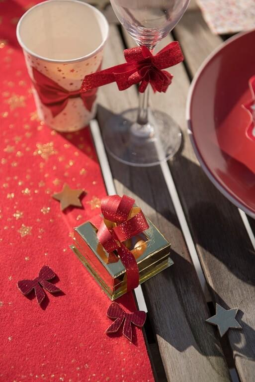 Lutin de Noël rouge décoration 19.5cm en bois