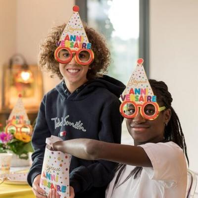 Deguisement enfant avec lunette joyeux anniversaire