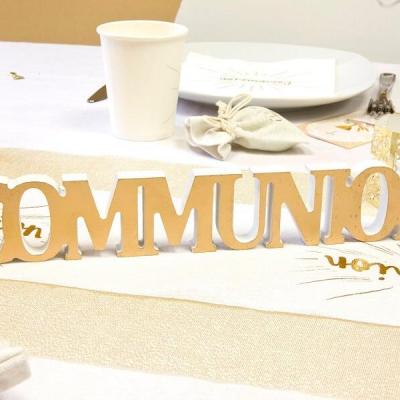 Dek0508 centre de table lettre bois communion blanc dore or 