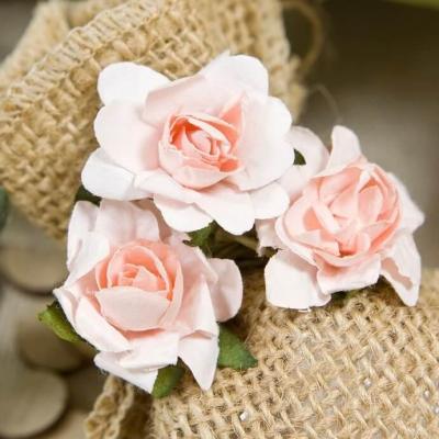 Mini fleur rose décorative en papier 2.5cm (x12) REF/FL628RO