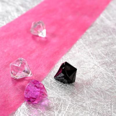 Pampille diamant fuchsia