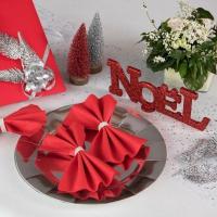 Serviette rouge de noel 1